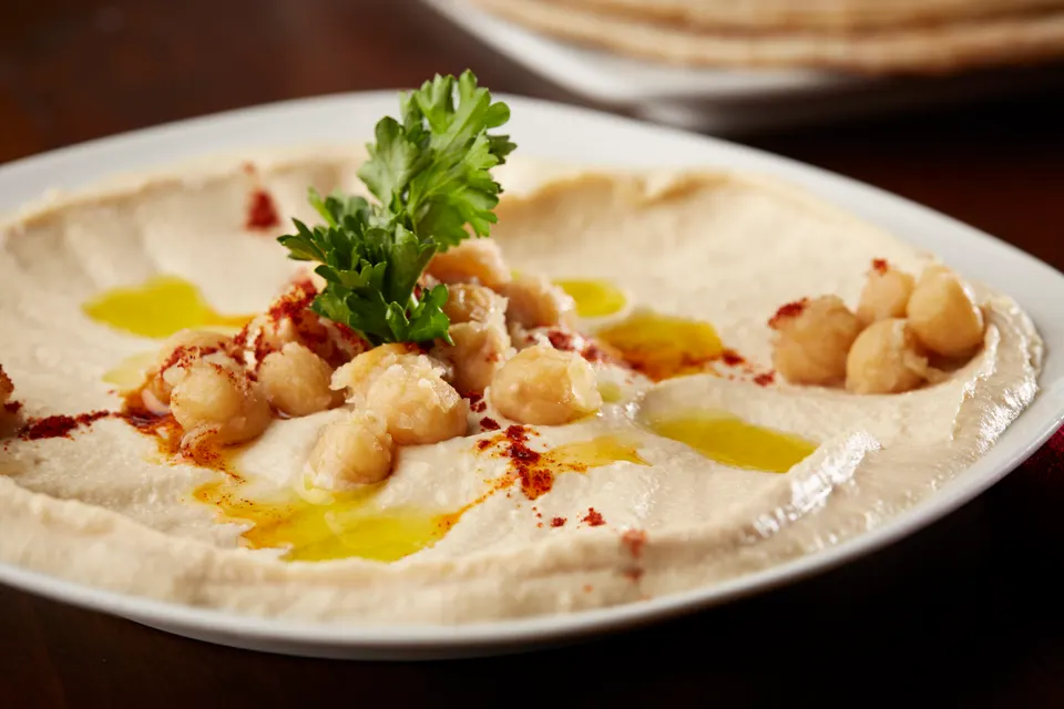 Palmyra hummus finished with olive oil